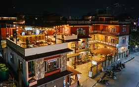Dharma Backpackers